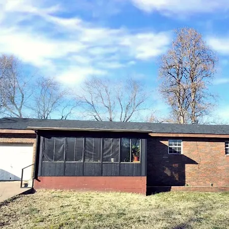 The Greenhouse - 3Bed 2Bath Home In Tahlequah, Ok